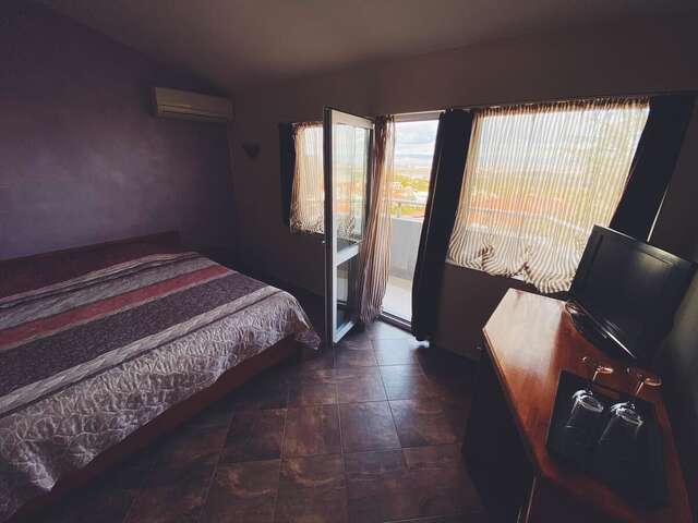 Отель Hotel Fancy София-12